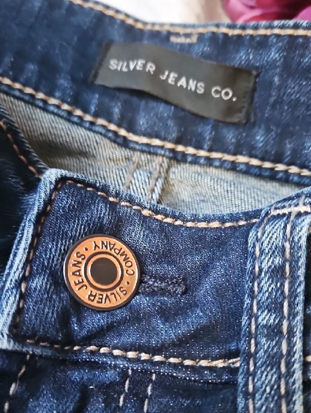 Silver Jeans Dark Blue Skinny Jeans with Distressed Pocket Boyfriend 26/29 EUC - Picture 6 of 14